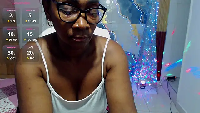 Snapshot of jannyheat chatting on 05.29.26 jannyheat online show from 05.29.26