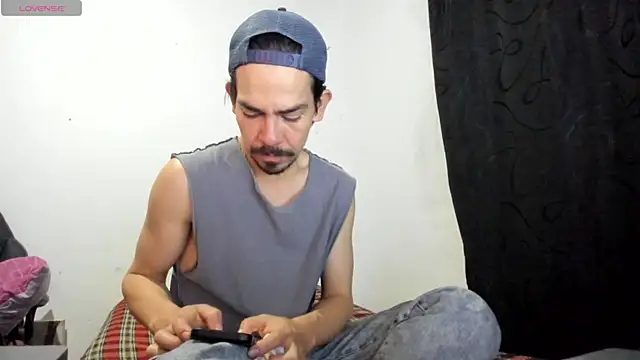 Snapshot of Piter_Drako chatting on 06.17.26 Piter Drako online show from 06.17.26
