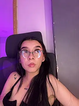 MelCherry online show from 08.03.26