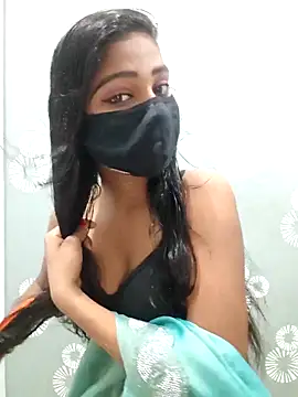 Snapshot of Hot_Candy77 chatting on 06.18.26 Hot Candy77 online show from 06.18.26