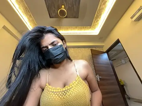 Snapshot of Miss_Heer chatting on 05.31.26 Miss Heer online show from 05.31.26