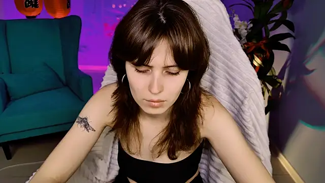 LolaDominara online show from 06.10.26