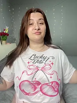 AureTease online show from 05.26.26
