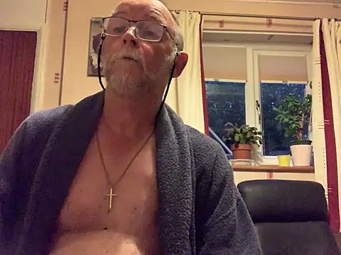 Moonraker64 online show from 08.05.26