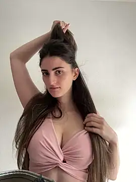 OliviaBaby- online show from 05.15.26