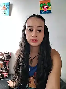 L0lita Emi12 online show from 05.25.26