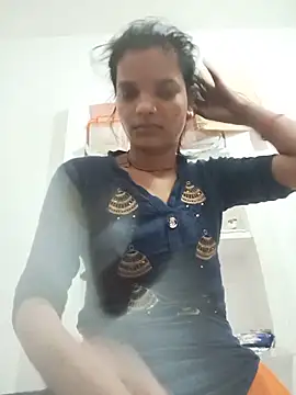 Snapshot of Student_garl_1 chatting on 06.11.26 Student garl 1 online show from 06.11.26