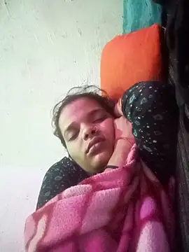 Snapshot of Student_garl_1 chatting on 06.17.26 Student garl 1 online show from 06.17.26