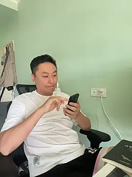 mrcake666 online show from 08.04.26