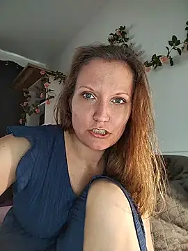 Snapshot of Candy_Cougar chatting on 06.22.26 Candy Cougar online show from 06.22.26