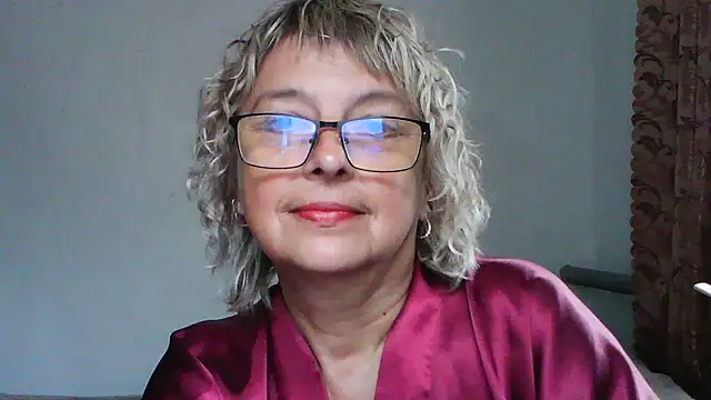 Snapshot of ElizabethGorden chatting on 07.21.26 ElizabethGorden online show from 07.21.26