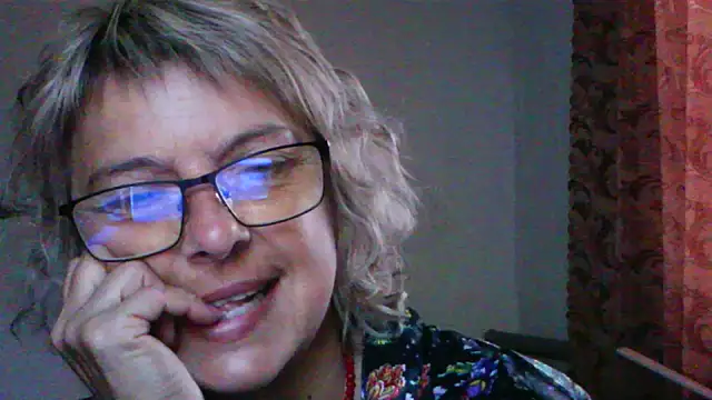 Snapshot of ElizabethGorden chatting on 07.23.26 ElizabethGorden online show from 07.23.26