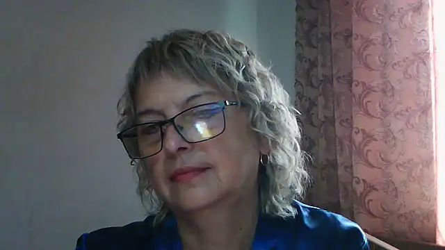 Snapshot of ElizabethGorden chatting on 07.31.26 ElizabethGorden online show from 07.31.26