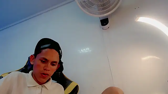 sombra 18 online show from 07.24.26