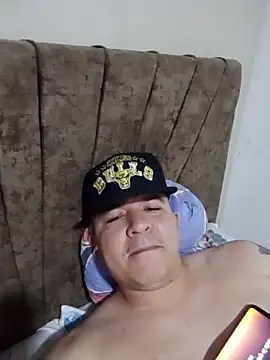 latino hott  online show from 05.05.26