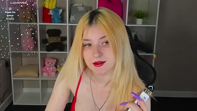 Snapshot of Diiana_Daviis chatting on 07.03.26 Diiana Daviis online show from 07.03.26