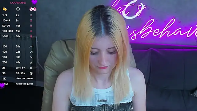 Snapshot of Diiana_Daviis chatting on 07.28.26 Diiana Daviis online show from 07.28.26