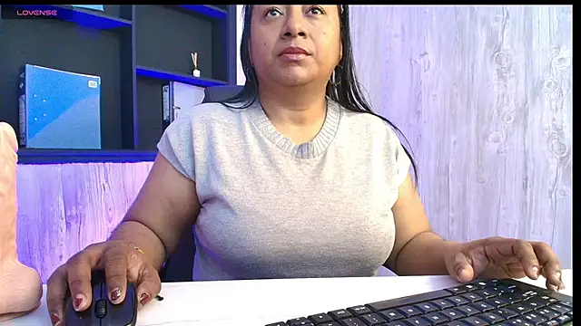 Rachell Carter online show from 06.17.26