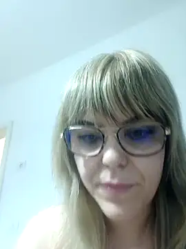 Snapshot of ZoeSkyee chatting on 07.29.26 ZoeSkyee online show from 07.29.26