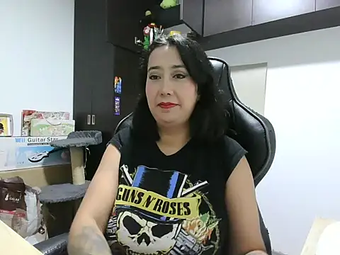 saramaSS online show from 05.26.26