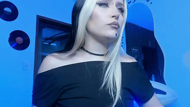 Snapshot of scorpiogoddess chatting on 07.17.26 scorpiogoddess online show from 07.17.26