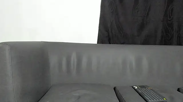 AlexRoyce  online show from 06.23.26