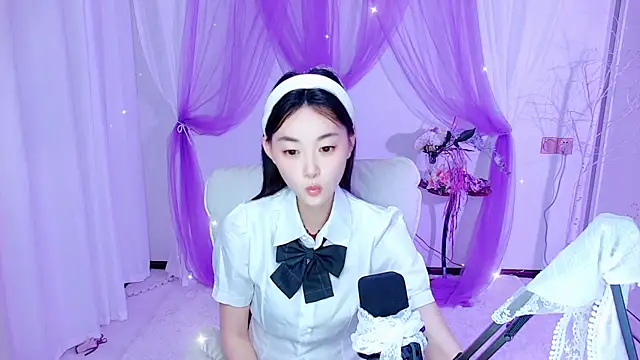 Tili Lucky online show from 06.11.26