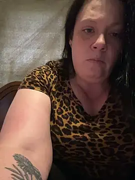 Snapshot of blueeyez1987 chatting on 05.16.26 blueeyez1987 online show from 05.16.26