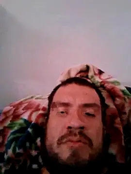 Snapshot of Almircorral2211 chatting on 06.22.26 Almircorral2211 online show from 06.22.26