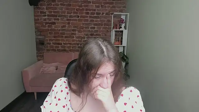 KattieCutieXx online show from 05.11.26