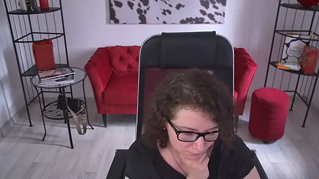 AureliaGleam online show from 07.03.26