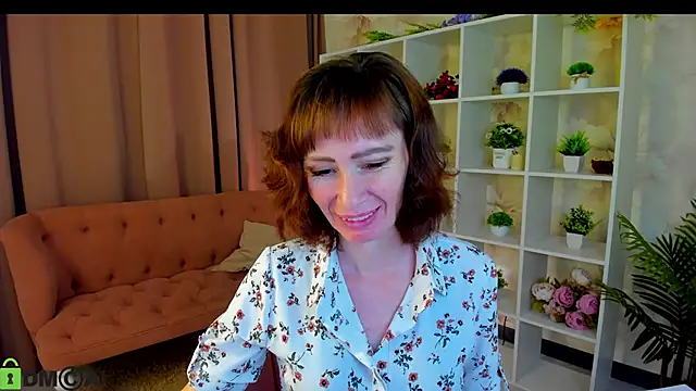gracekellyyy online show from 06.13.26