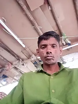Snapshot of Hot-Parinda200 chatting on 06.17.26 Hot-Parinda200 online show from 06.17.26