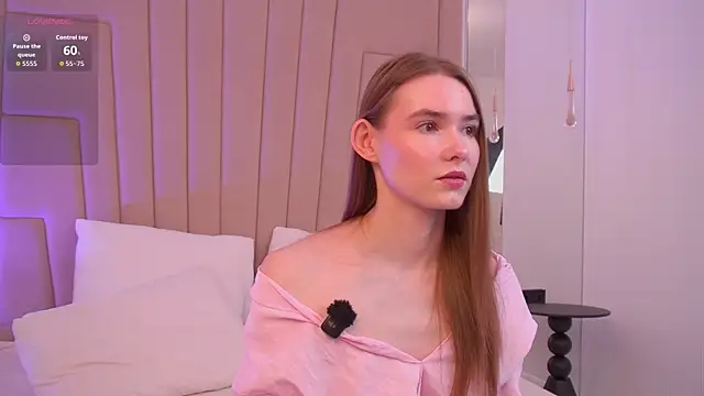 LillianYoung online show from 07.18.26