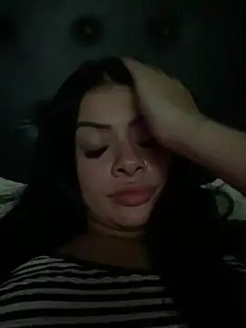 Snapshot of belababyy chatting on 05.25.26 belababyy online show from 05.25.26