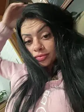 Snapshot of belababyy chatting on 05.30.26 belababyy online show from 05.30.26