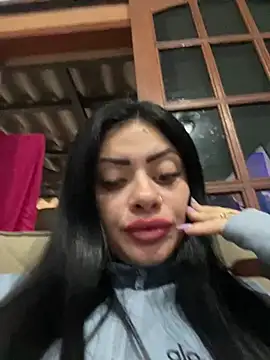 Snapshot of belababyy chatting on 06.19.26 belababyy online show from 06.19.26