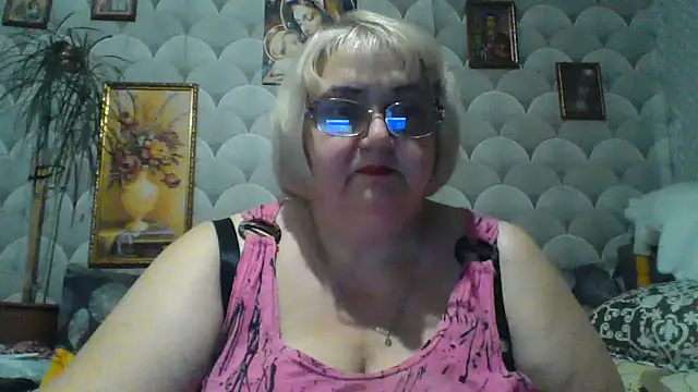 MarinaFarina53 online show from 06.12.26