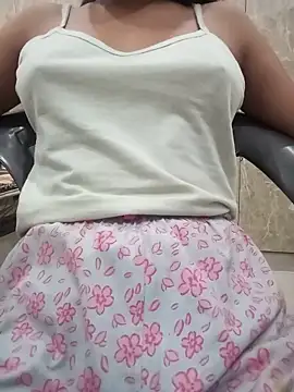 Snapshot of Anarkali800 chatting on 06.17.26 Anarkali800 online show from 06.17.26
