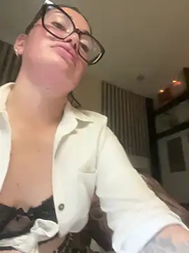 CelesMailen online show from 06.07.26