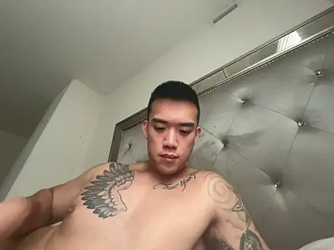 dlasian1998 online show from 06.15.26