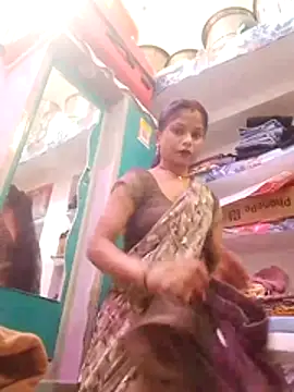 CHANDNi 700 online show from 06.04.26