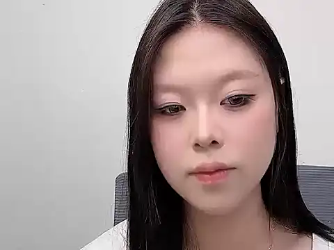 Louise59  online show from 05.19.26