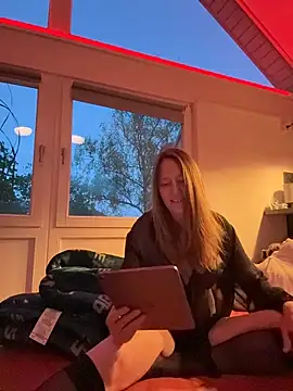  Melanie 83 online show from 05.09.26