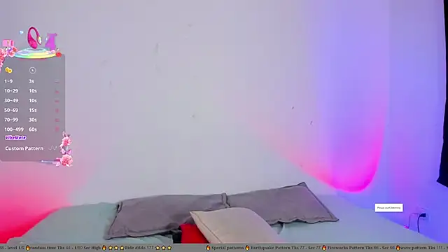 Snapshot of moon_sofi chatting on 06.12.26 moon sofi online show from 06.12.26