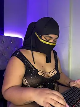 Snapshot of leixy_amiri chatting on 06.11.26 leixy amiri online show from 06.11.26