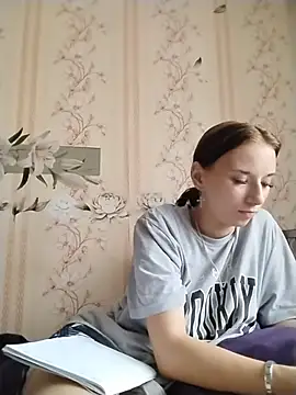-VictoriaJohnson- online show from 07.06.26