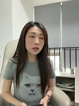 Snapshot of mmajb chatting on 06.14.26 mmajb online show from 06.14.26