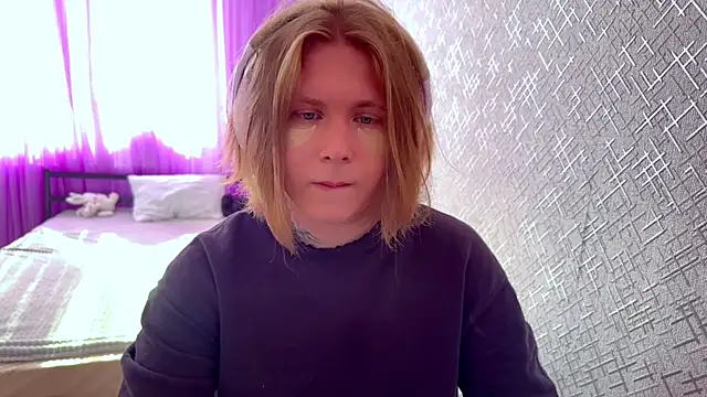 Snapshot of Hirtay chatting on 06.27.26 Hirtay online show from 06.27.26