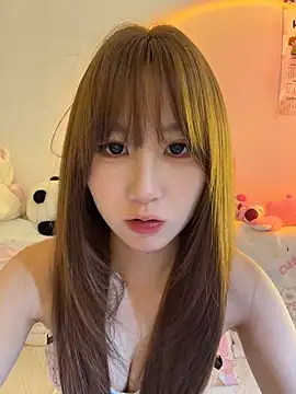 Snapshot of ZhiNan-05 chatting on 06.17.26 ZhiNan-05 online show from 06.17.26